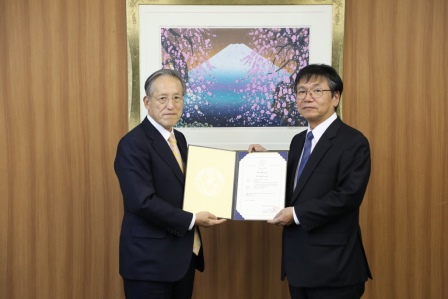 TSUNEISHI SHIPBUILDING Obtains HSE Certification - The First Company-level Certification to be Granted in Japan