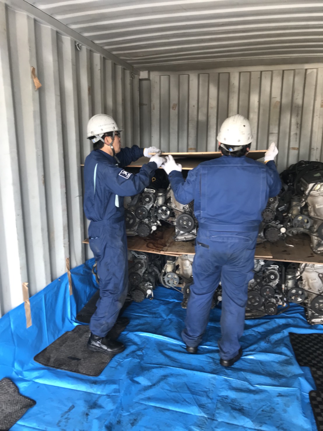 TSUNEISHI C VALUES sent its first shipment of recycled automobile parts to Myanmar