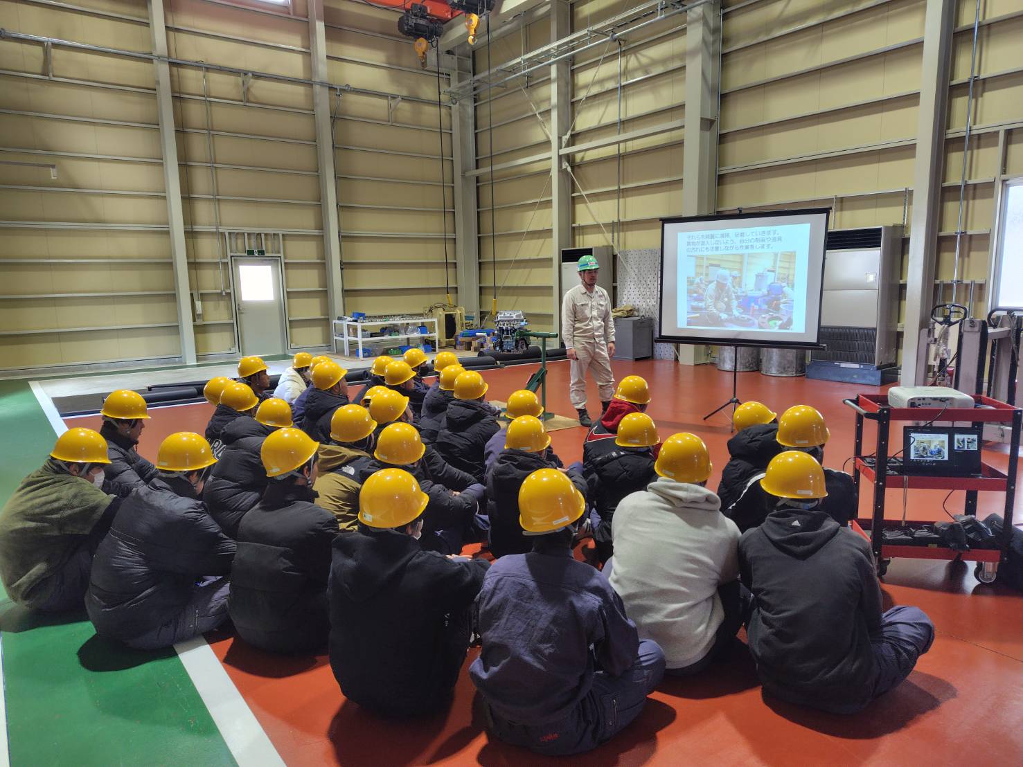 Yura Dockyard Conducted Factory Tours for Technical High School Students - Sharing the Attractions of the Local Company-
