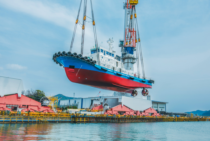 TSUNEISHI Launched the Japan's First Hydrogen Dual-Fuelled Tugboat - Higher Power Output from the Hydrogen Internal Combustion Engine and Greener Shipbuilding Steel -