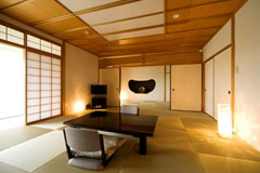 Japanese room (suite)