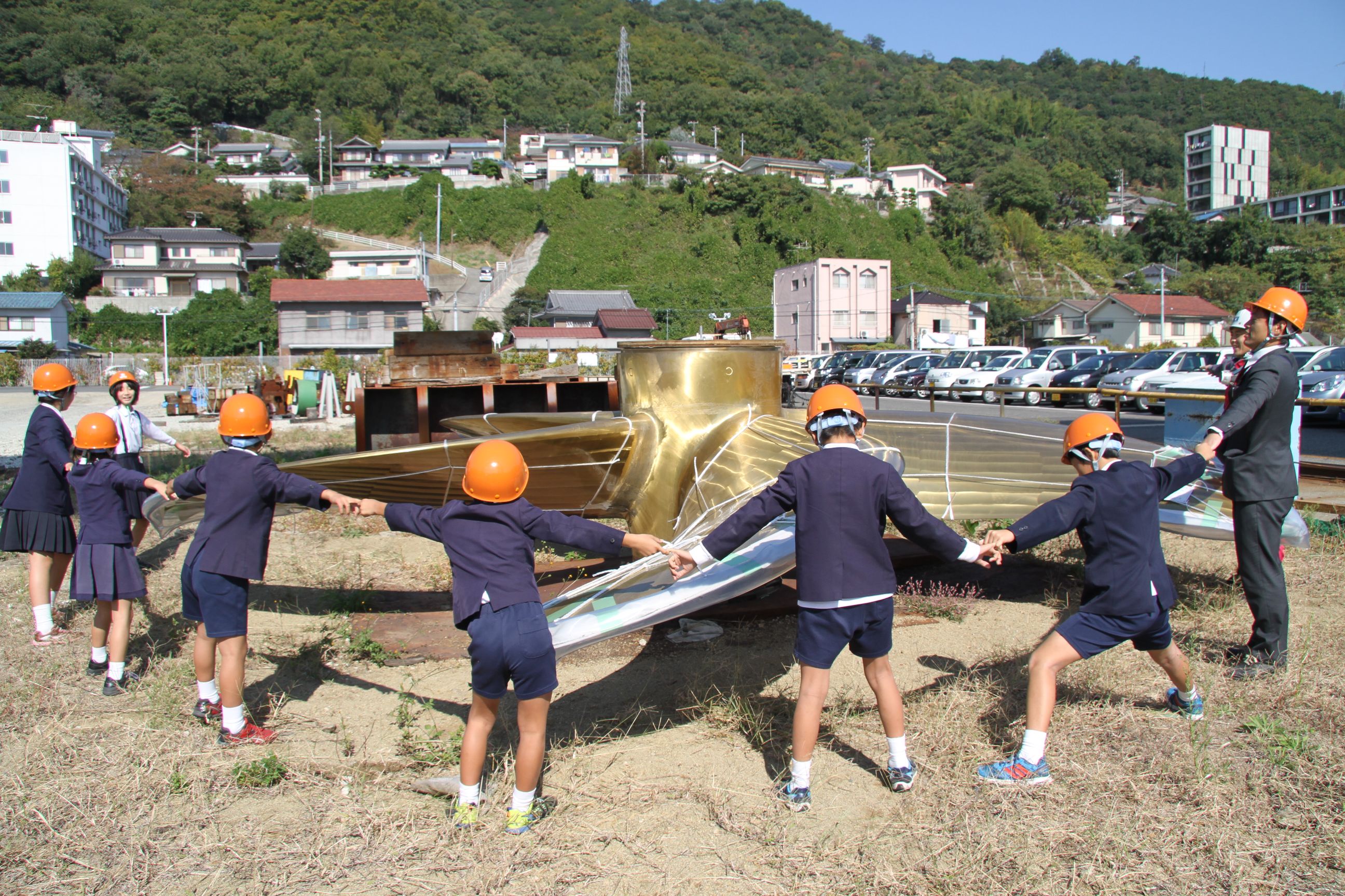 福山市立の小学生を対象とした、常石グループ工場・施設見学～日本中小型造船工業会・ツネイシホールディングスの共催にて開催します！