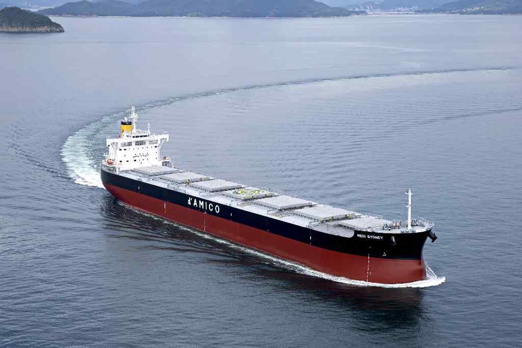 ばら積み貨物船“カムサマックスバルカー”グループ通算220隻目を竣工・引渡～
常石造船株式会社