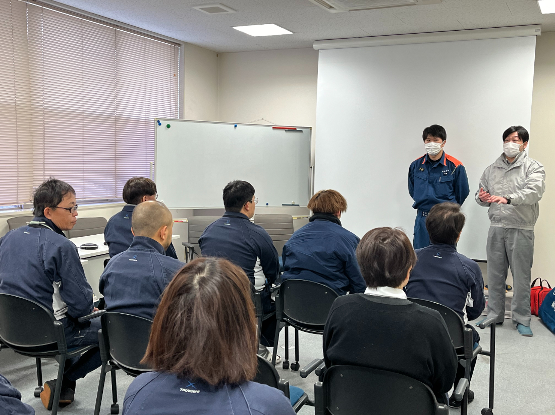 本年もご安全に！　ツネイシカムテックス　交通安全講習・普通救命講習を開催